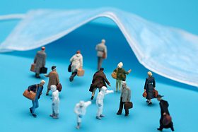 疫情中医务工作者保护人群图片