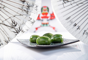 油纸伞风筝和青团图片