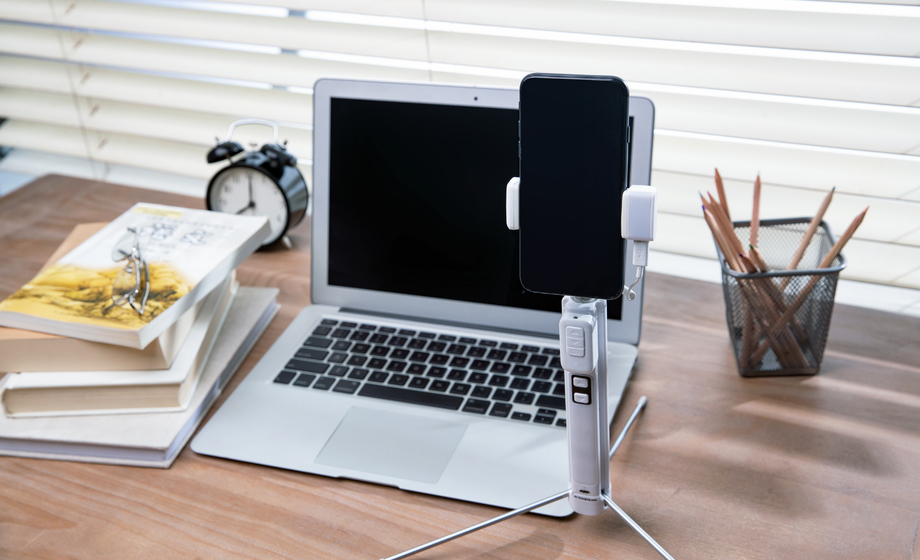 居家上网课 居家上网课