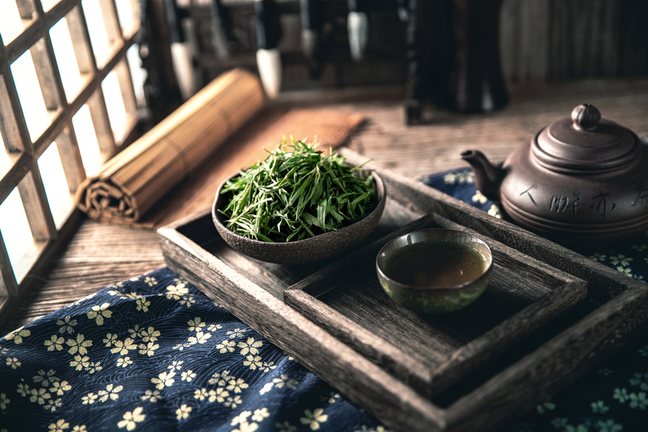 茶盘里的茶叶 茶盘里的茶叶