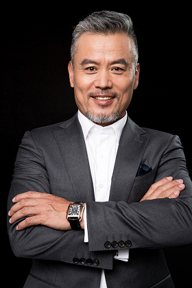 自信的商务男士