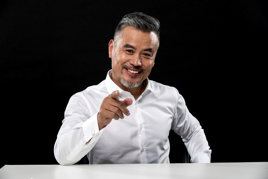 快乐的商务中老年男士