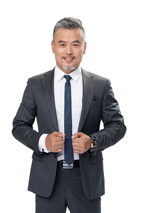 成功中老年商务男士肖像图片