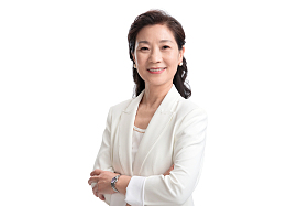 优雅自信的成熟商务女士