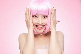 漂亮个性的青年女人