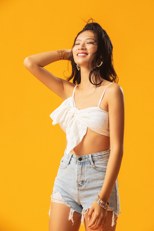 快乐女人肖像图片 快乐女人肖像图片