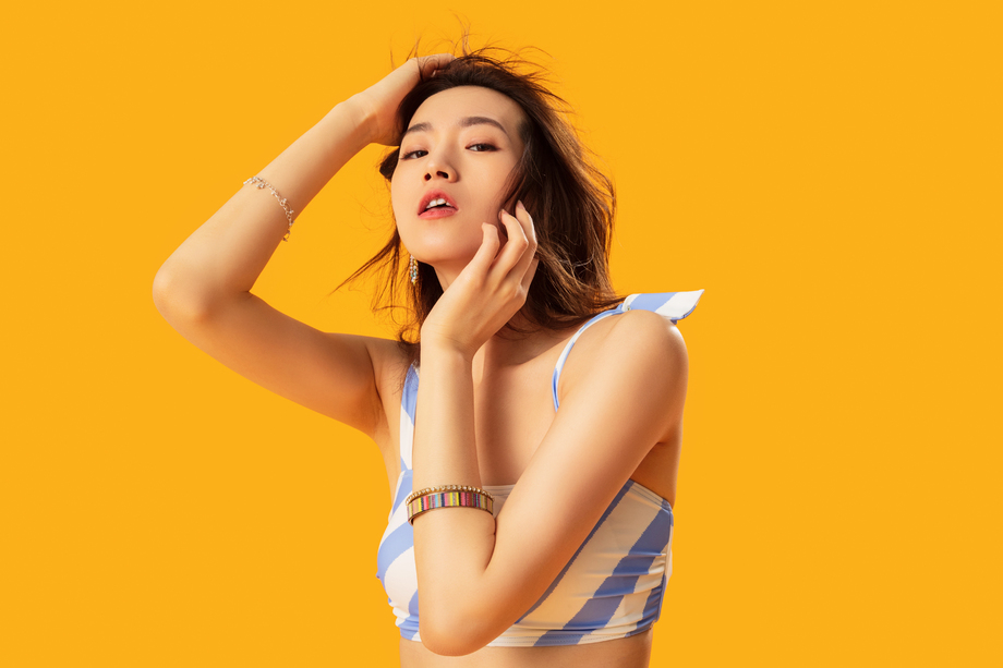 快乐女人肖像图片 快乐女人肖像图片