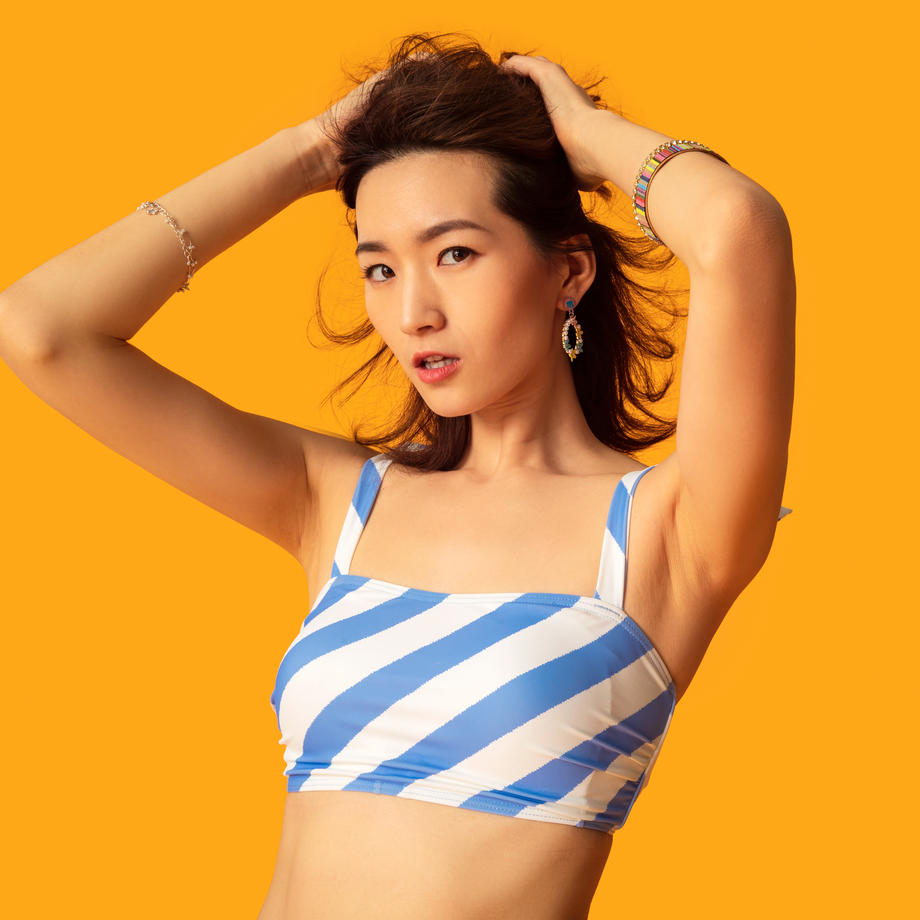 快乐女人肖像照片