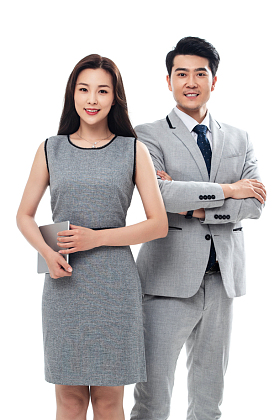 拿平板电脑的商务人士图片