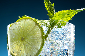 青柠汽水局部特写