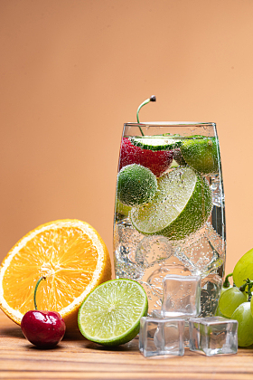 水果气泡饮照片