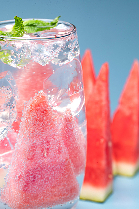 西瓜气泡饮图片