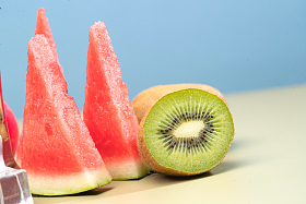 西瓜和猕猴桃图片