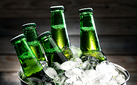 冰镇啤酒图片