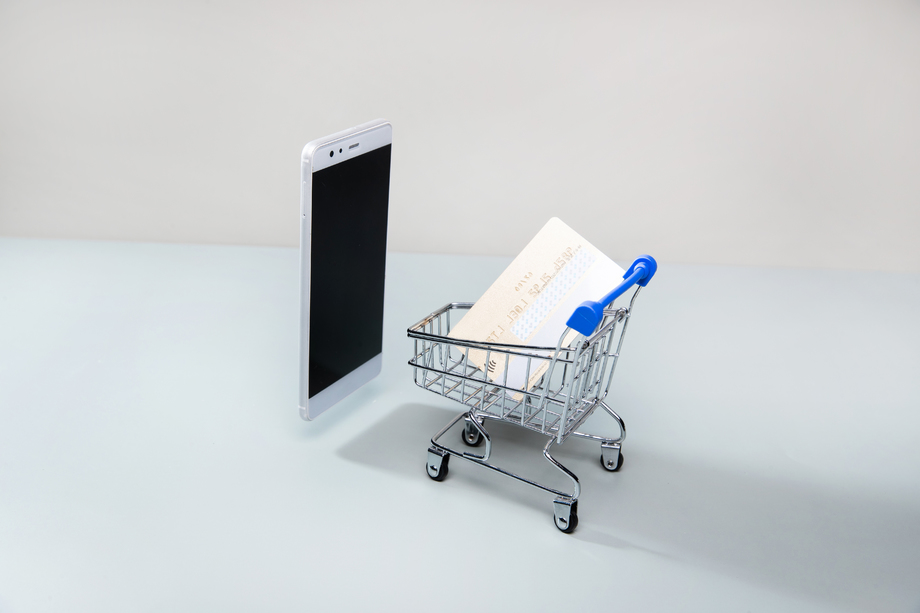 购物车和手机银行卡图片 购物车和手机银行卡图片