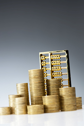 大量金币和算盘