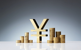 人民币符号模型和垒起的金币图片