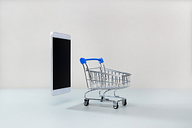 手机和迷你购物车图片