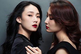 美女闺蜜肖像照片