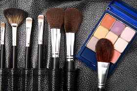 粉饼化妆刷图片