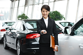 汽车销售人员照片