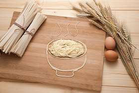 静物挂面麦穗鸡蛋