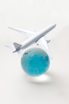 飞机地球图片