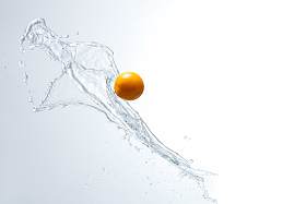 水中的水果图片