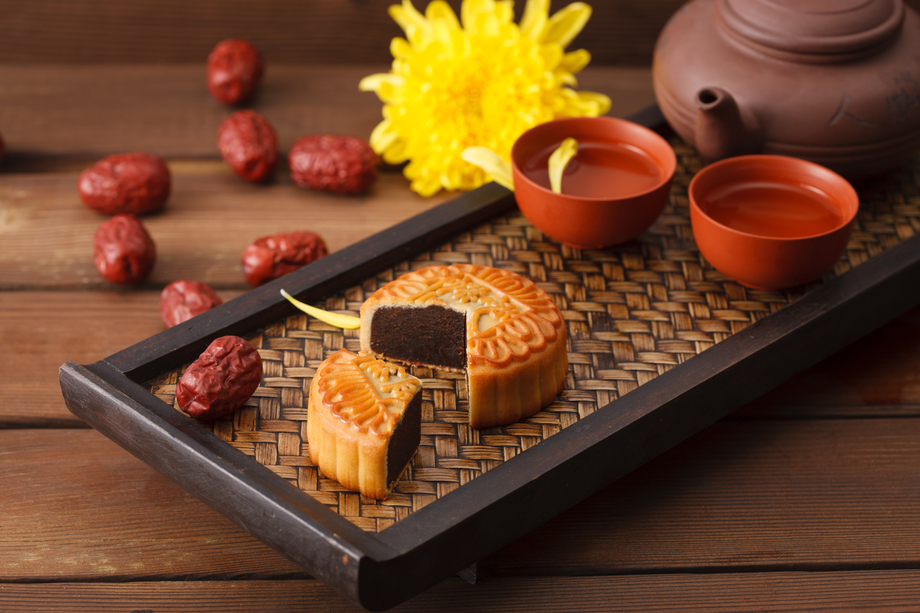 静物月饼和红枣图片 静物月饼和红枣图片