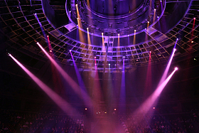 剧院内舞台与灯光图片