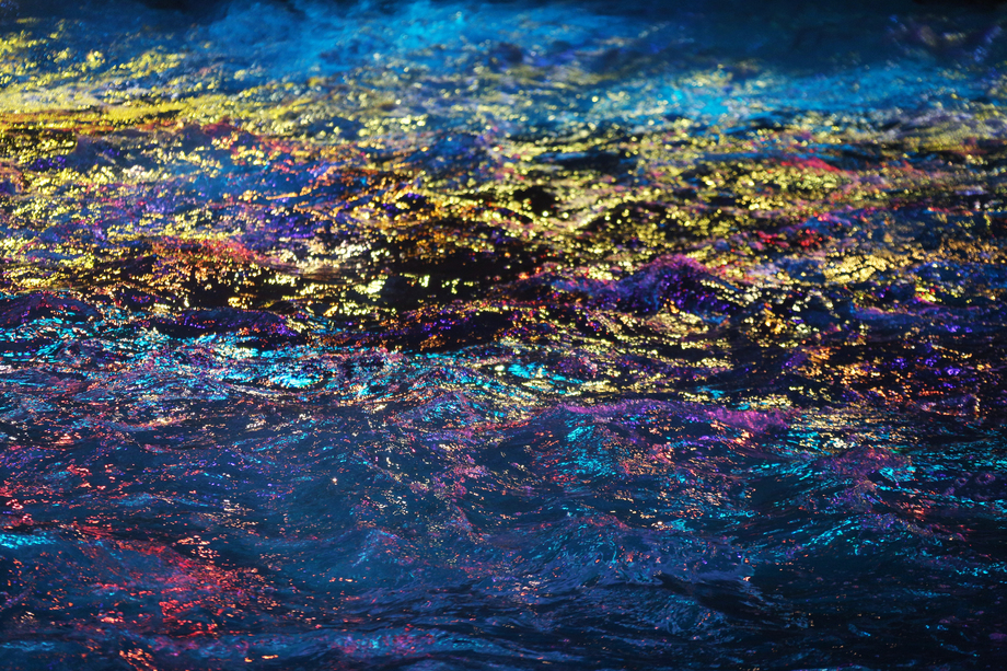 水 水