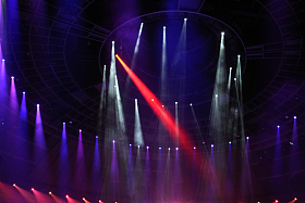 剧院内舞台与灯光图片