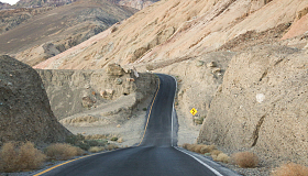 美国死亡谷道路图片