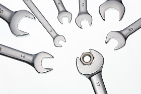 扳手