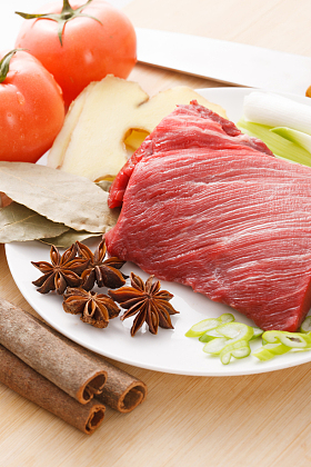 肉和蔬菜