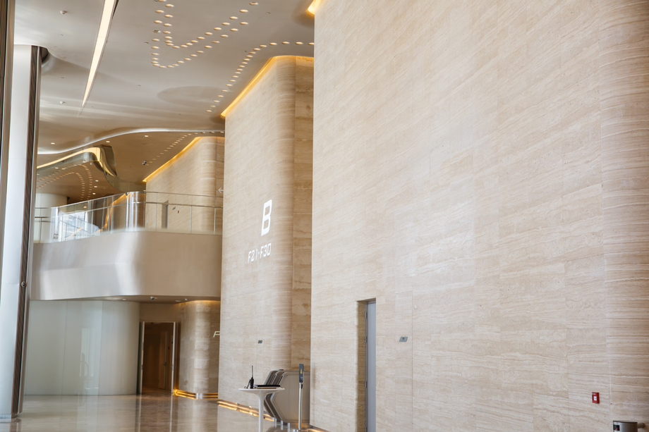 办公大楼内景图片 办公大楼内景图片