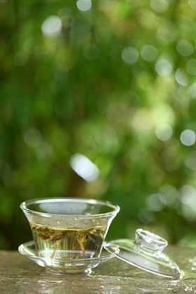 玻璃茶杯图片