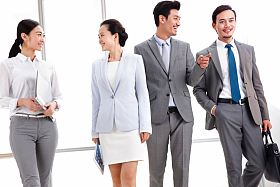 东方商务团队图片