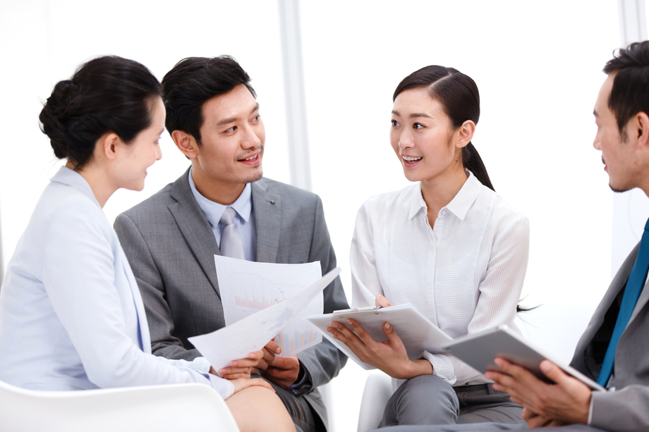 商务团队在开会图片 商务团队在开会图片