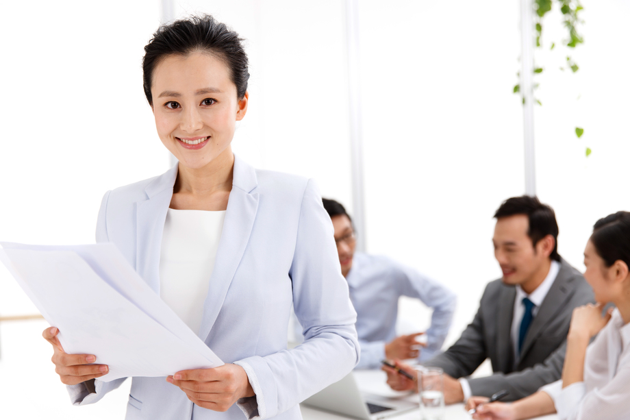 东方商务男女在工作图片 东方商务男女在工作图片