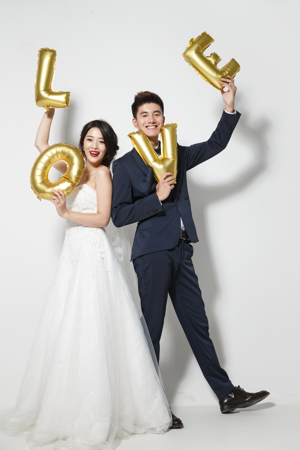 浪漫婚纱情侣 浪漫婚纱情侣