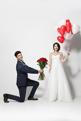 浪漫婚纱情侣图片