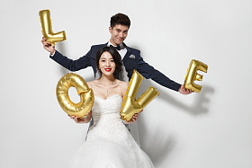 浪漫婚纱情侣图片