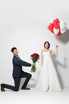 浪漫婚纱情侣照片