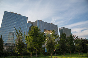 北京市东直门建筑群