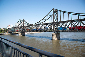 辽宁省丹东中朝友谊桥