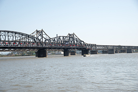 辽宁省丹东中朝友谊桥图片