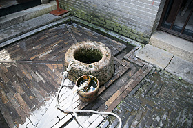 江苏淮安周恩来故居水井图片