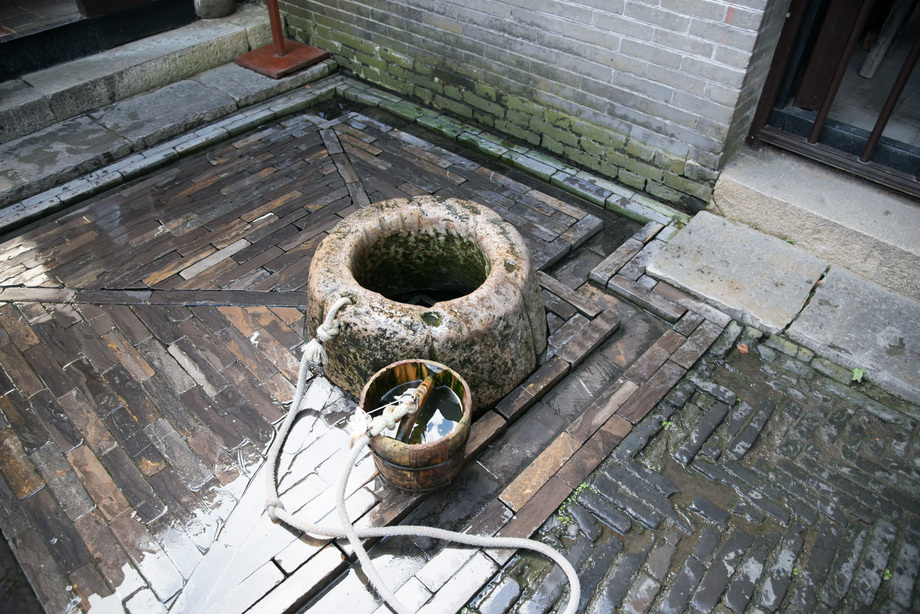 江苏淮安周恩来故居水井图片