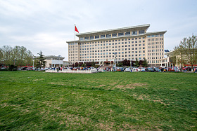 河北省雄县政府大楼图片